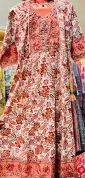 Floral Graphic Printed Kurti With Dupatta